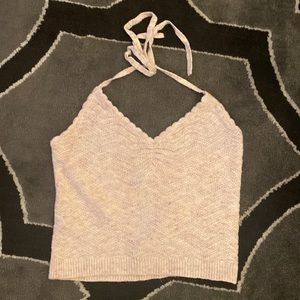 ❤️All $20 items in my closet are 2/$30❤️Knit cropped Halter Sweater